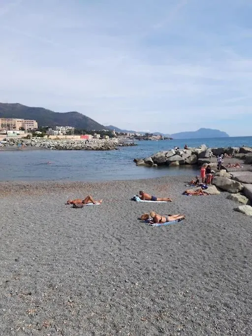 Pisi Home, 2 Min Dalla Spiaggia E Dall' Ospedale Gaslini Gênes 0*,  Italie