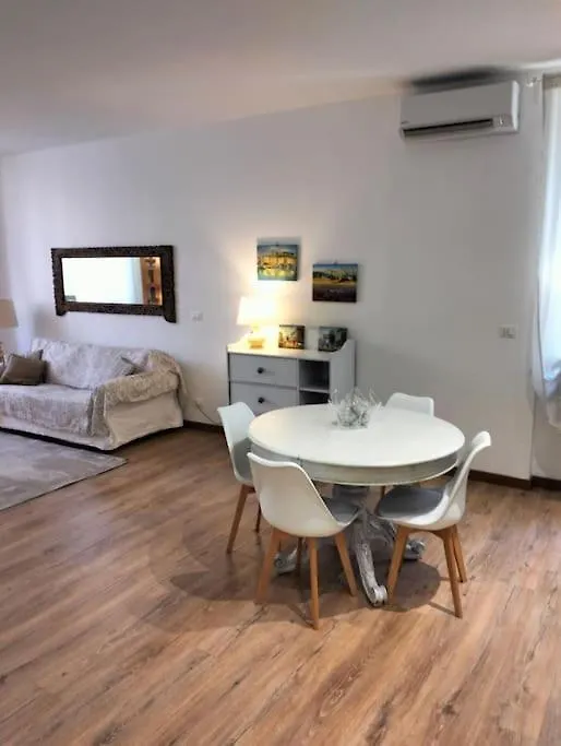 Appartement Pisi Home, 2 Min Dalla Spiaggia E Dall' Ospedale Gaslini Gênes